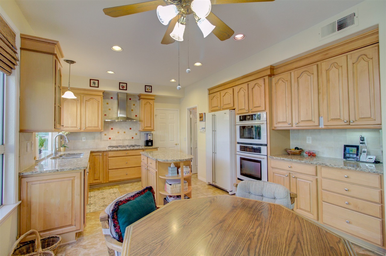 5855 Ranch View Road Oceanside, CA 92057 - Photo 14 of 25 Gallery Image 14