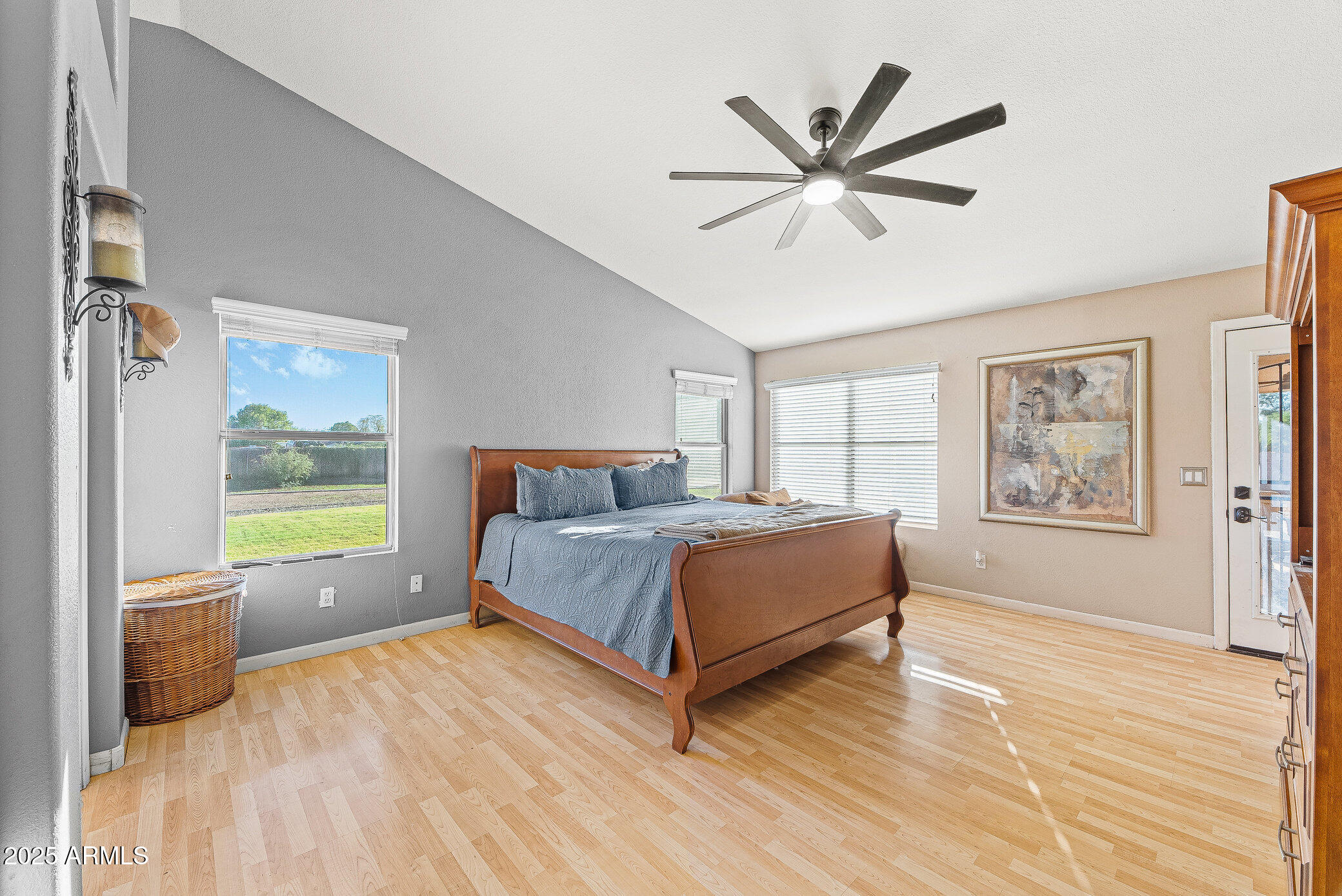 335 South Red Rock Street Gilbert, AZ 85296 - Photo 11 of 26 024_south_red_rock-20_728