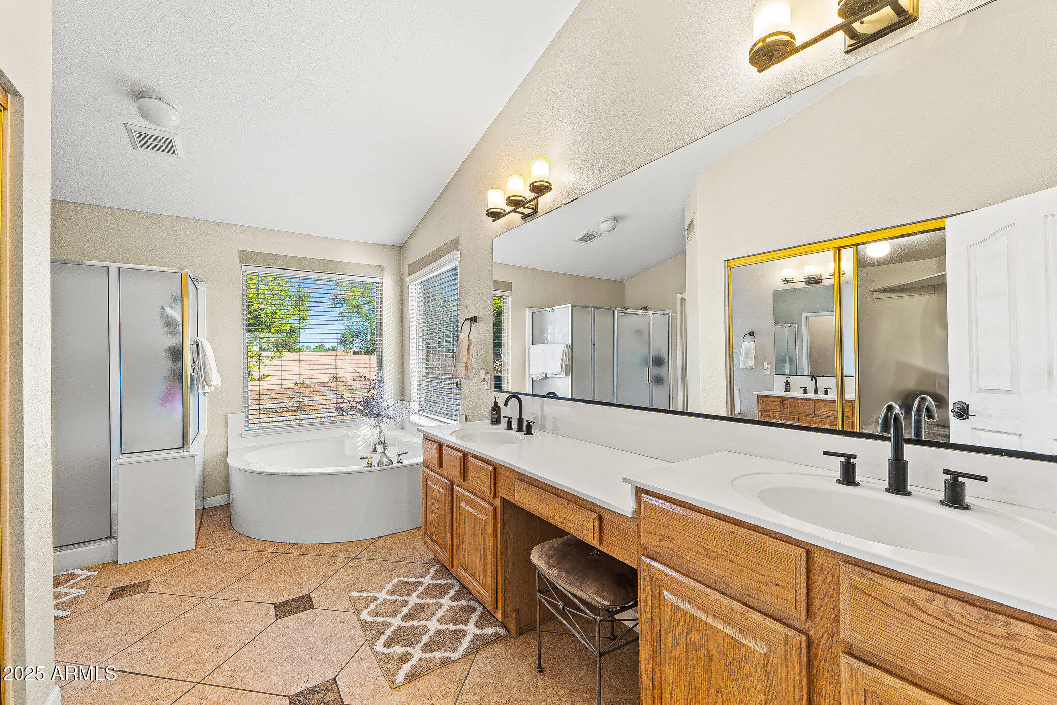 335 South Red Rock Street Gilbert, AZ 85296 - Photo 14 of 26 026_dsc05730_928