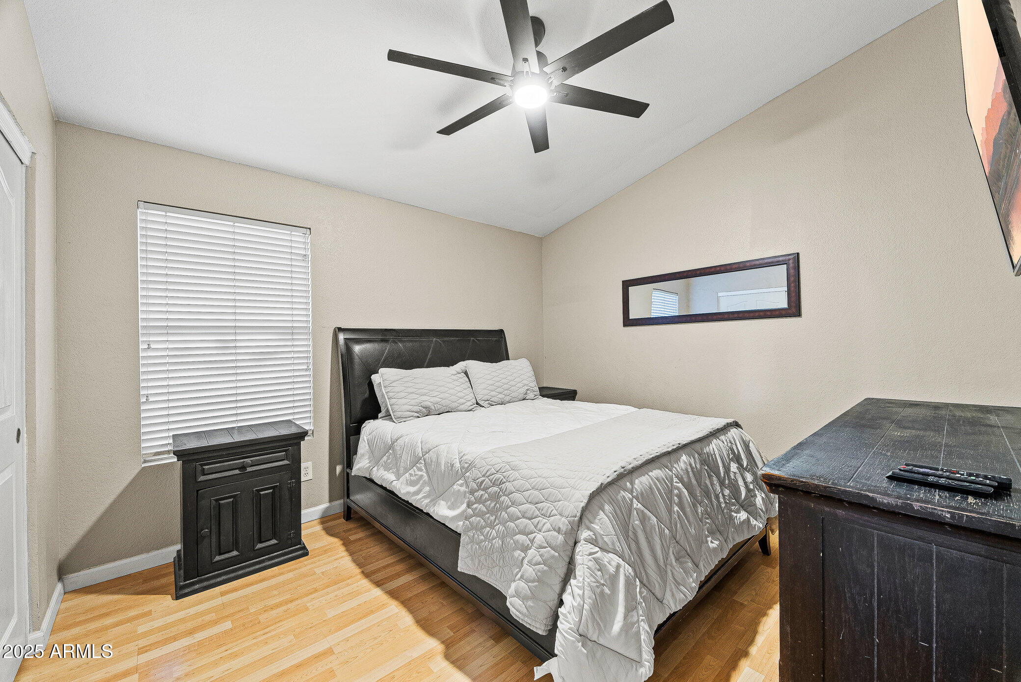 335 South Red Rock Street Gilbert, AZ 85296 - Photo 17 of 26 029_south_red_rock-25_214