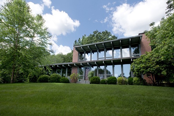 666 Kennedy Road Northampton, MA 01053 - Photo 1 of 30 a view of a garden