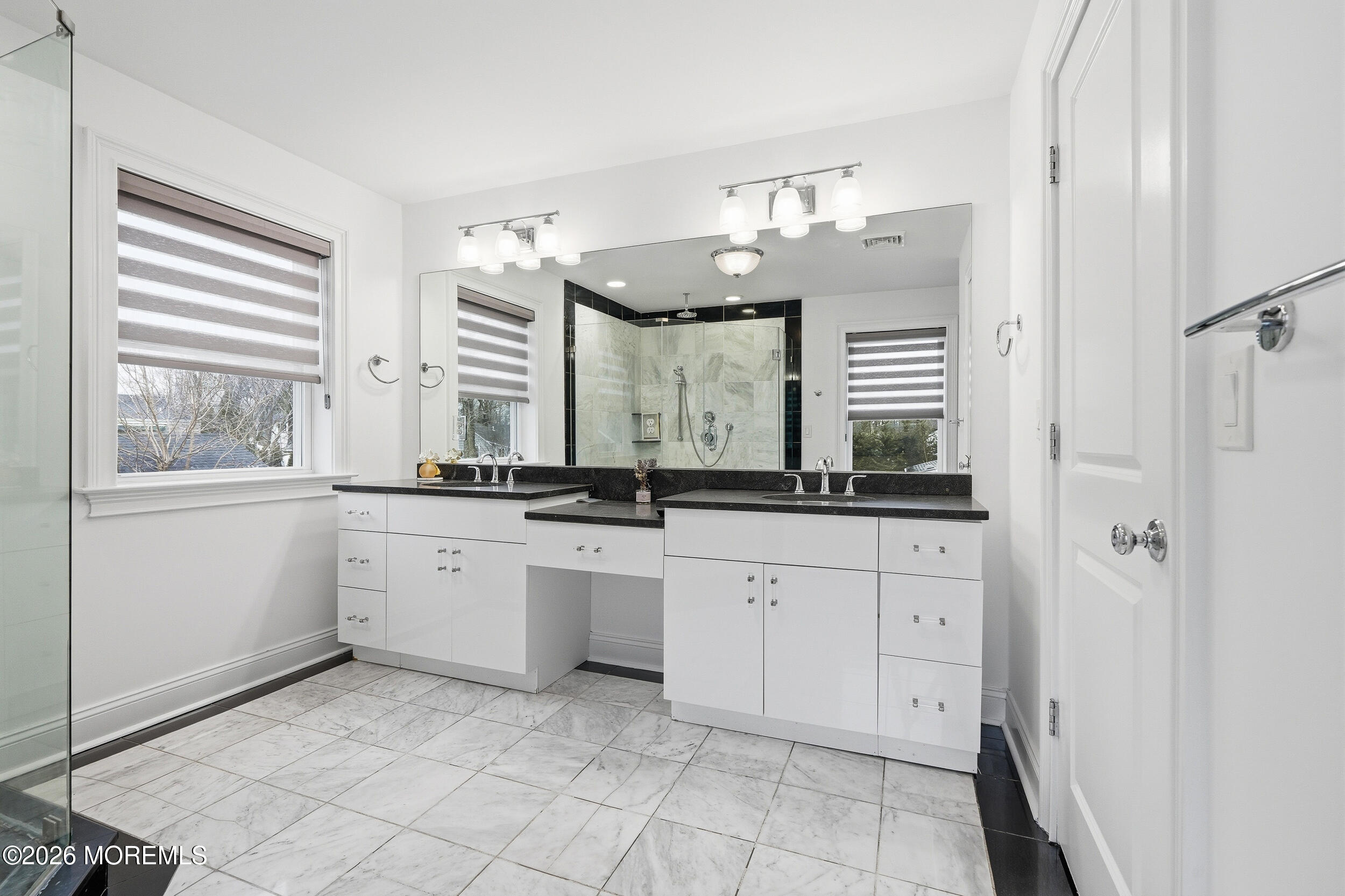 232 Woodcrest Road Oakhurst, NJ 07755 - Photo 43 of 49 037