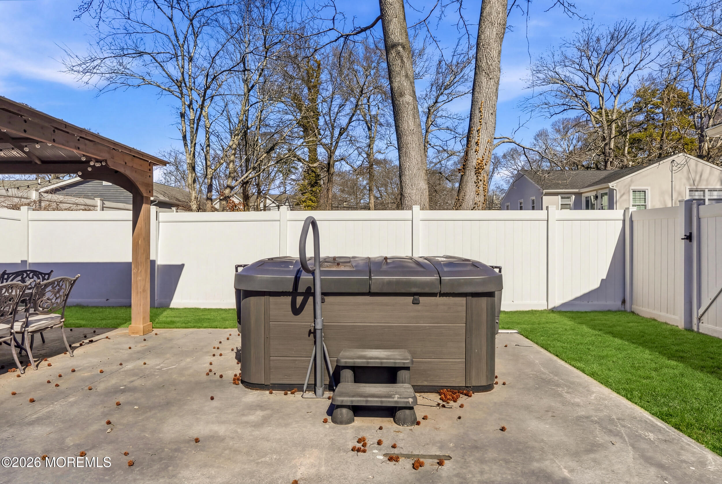 232 Woodcrest Road Oakhurst, NJ 07755 - Photo 46 of 49 018