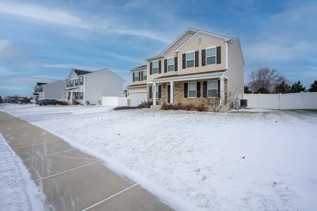 a view of a house with a big yard