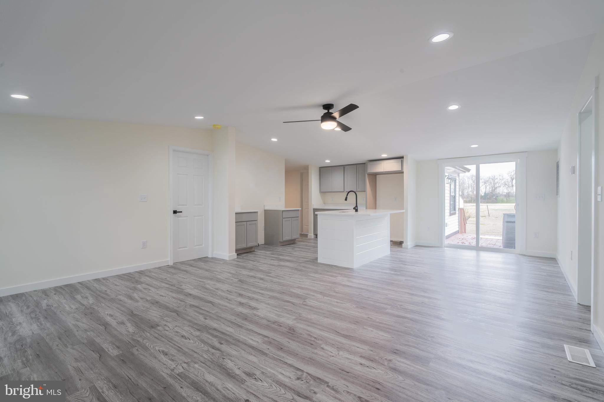 32901 Mt Pleasant Road Laurel, DE 19956 - Photo 8 of 25