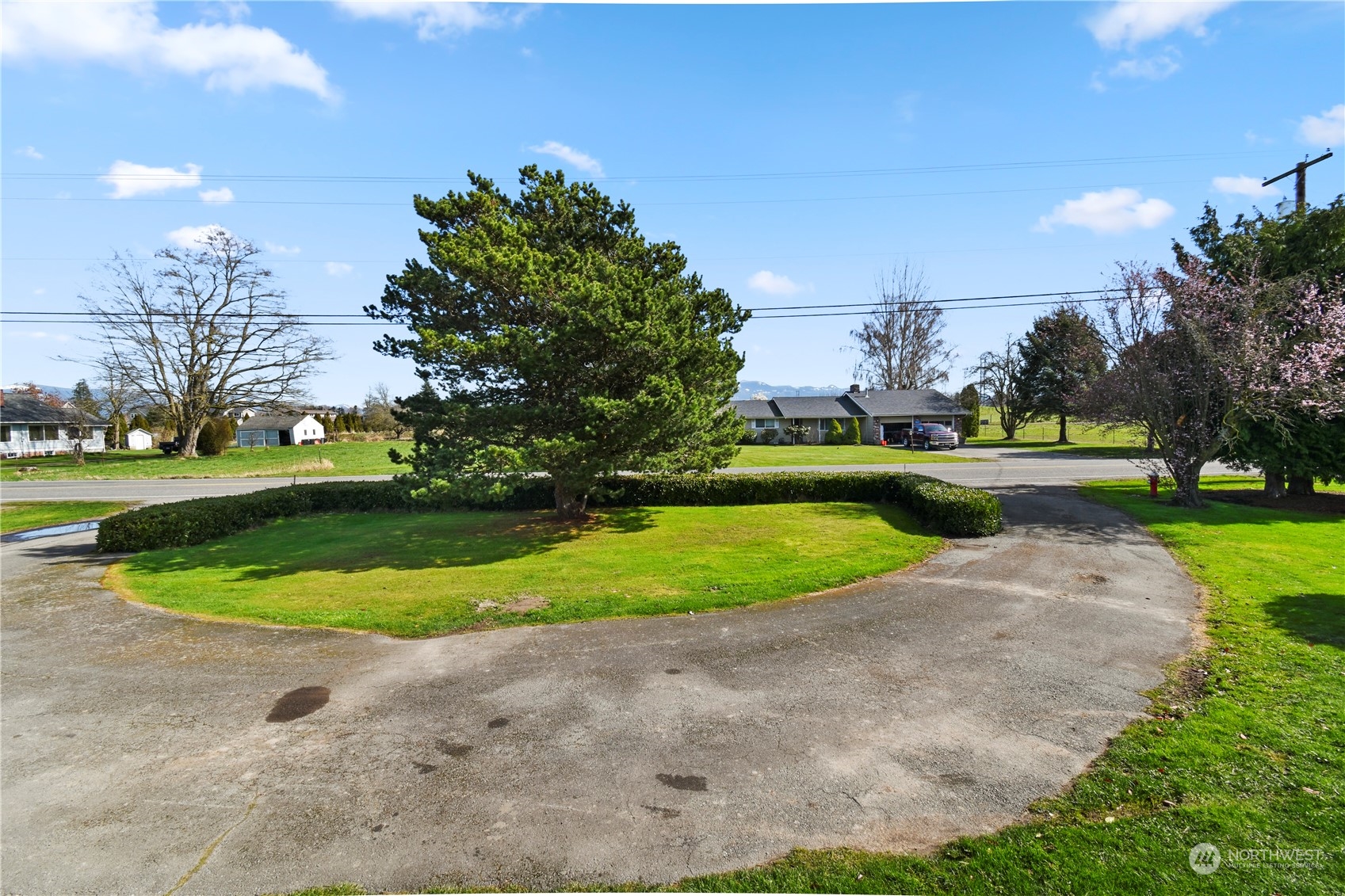 14206 Avon Allen Road Mount Vernon, WA 98273 - Photo 17 of 40 Gallery Image 17