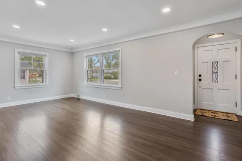 $409,900 | 4140 Yates Avenue North, Robbinsdale, MN 55422