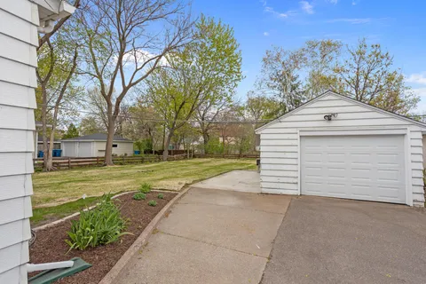 $409,900 | 4140 Yates Avenue North, Robbinsdale, MN 55422