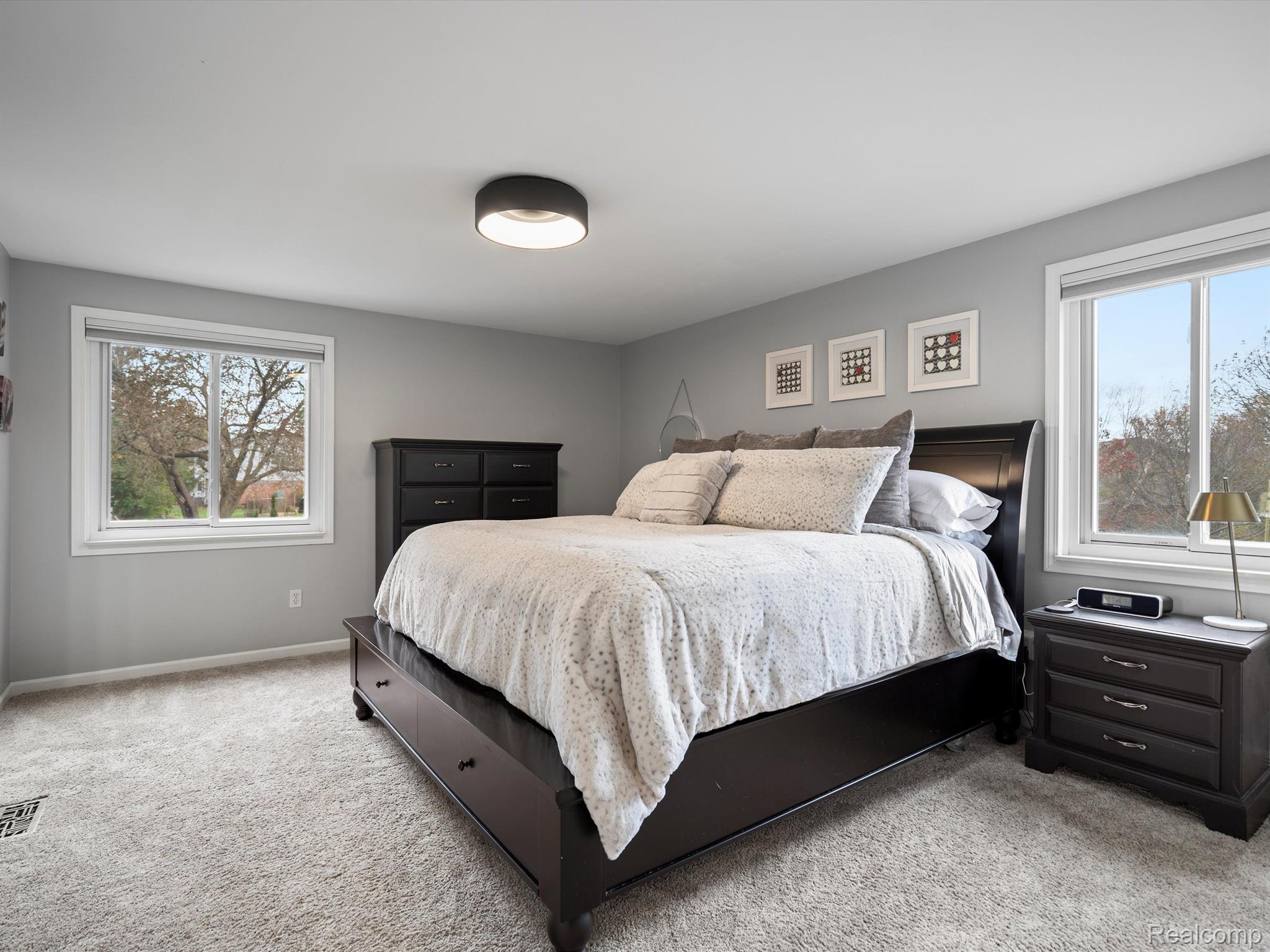 805 Dickson Lane Rochester, MI 48307 - Photo 29 of 53 Gallery Image 29