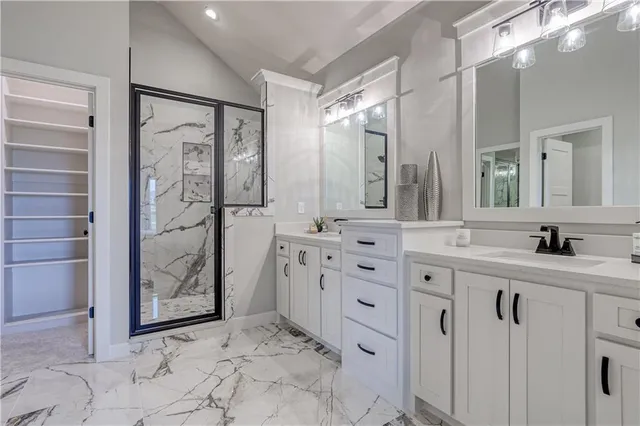 $885,000 | 4145 Lk Shr Drive, Basehor, KS 66007