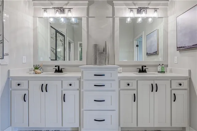 $885,000 | 4145 Lk Shr Drive, Basehor, KS 66007