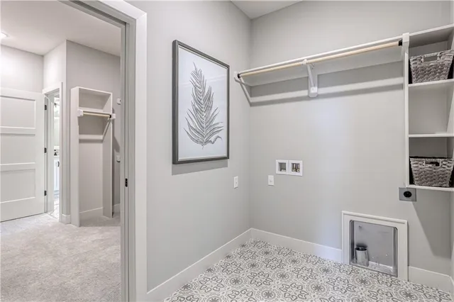 $885,000 | 4145 Lk Shr Drive, Basehor, KS 66007