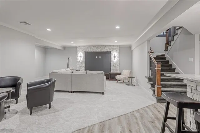 $885,000 | 4145 Lk Shr Drive, Basehor, KS 66007