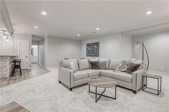 $885,000 | 4145 Lk Shr Drive, Basehor, KS 66007