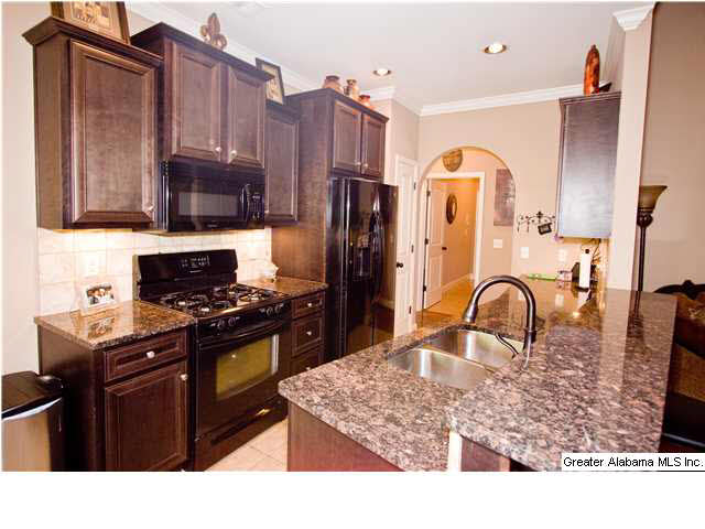 426 Ballantrae Road Pelham, AL 35124 - Photo 8 of 25