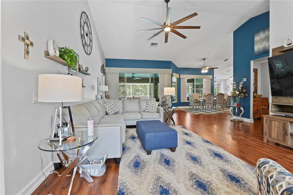 9521 Springmeadow Drive New Port Richey, FL 34655 - Photo 4 of 37 Gallery Image 4