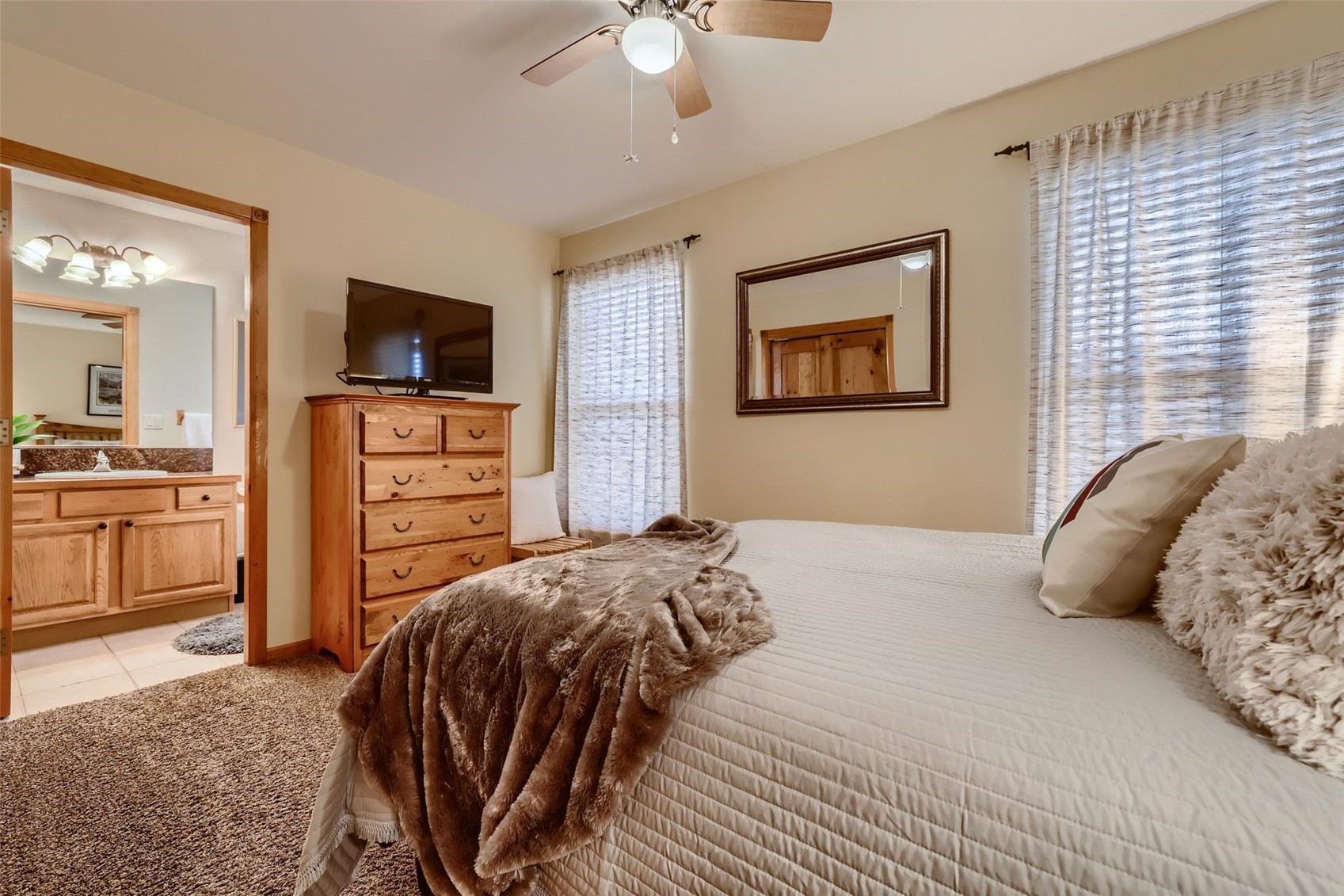 60 Lookout Ridge Drive, Unit 60 Dillon, CO 80435 - Photo 18 of 35 Gallery Image 18