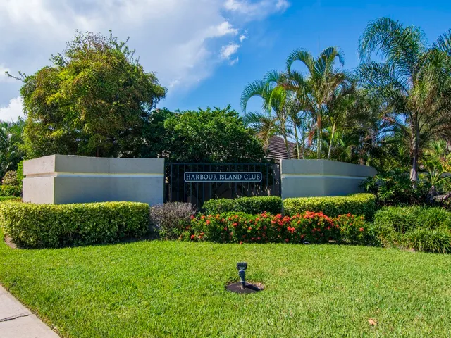 $5,500 | 5101 Florida A1A, Unit 109, Vero Beach, FL 32963