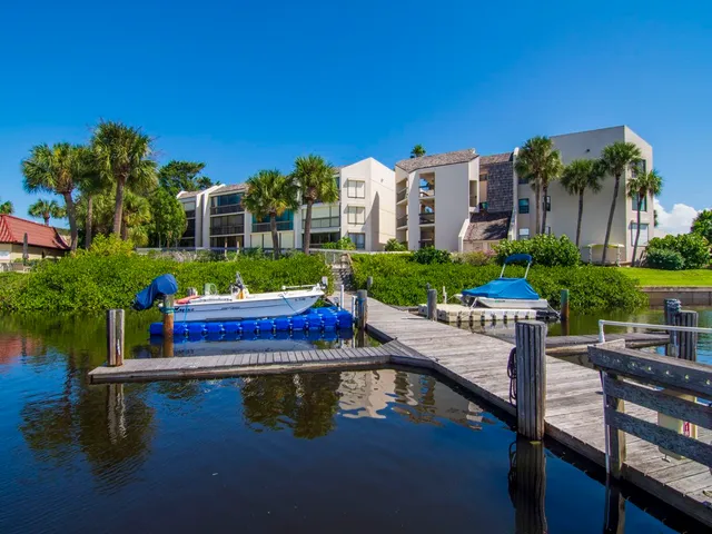 $5,500 | 5101 Florida A1A, Unit 109, Vero Beach, FL 32963