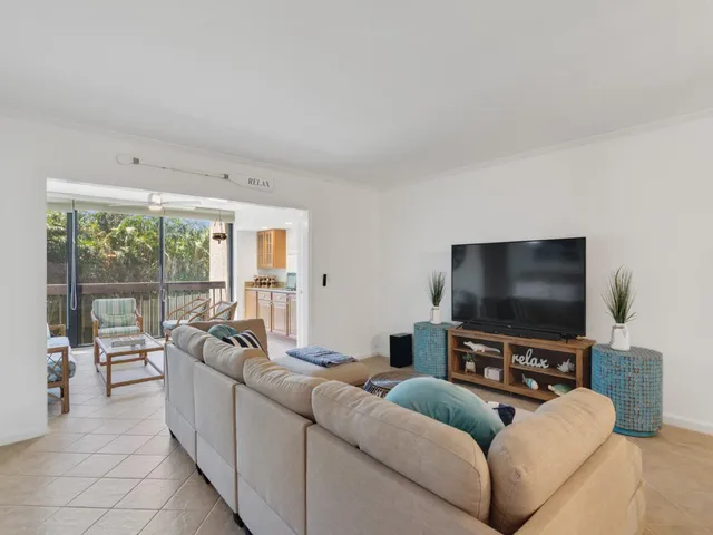 $5,500 | 5101 Florida A1A, Unit 109, Vero Beach, FL 32963