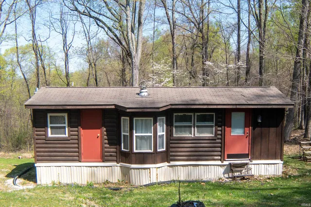 $45,000 | 1423 North Lawrence Hollow Drive, Bloomfield, IN 47424