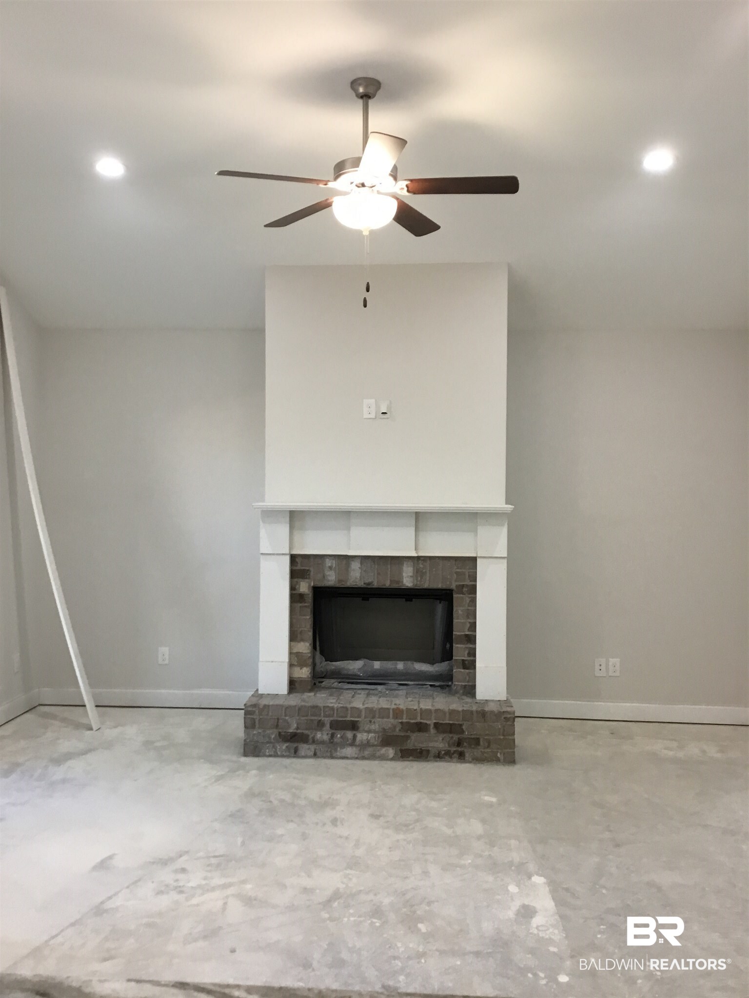 237 Divot Loop, Unit LOT 110 Fairhope, AL 36532 - Photo 14 of 32 Family room