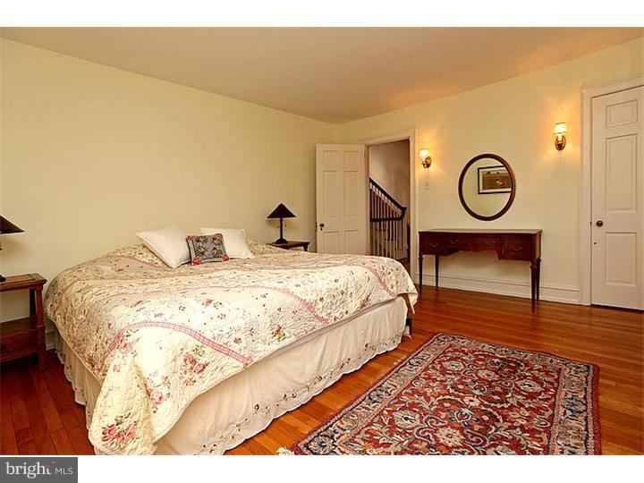 1611 Harris Road Cheltenham, PA 19038 - Photo 23 of 25 Gallery Image 23