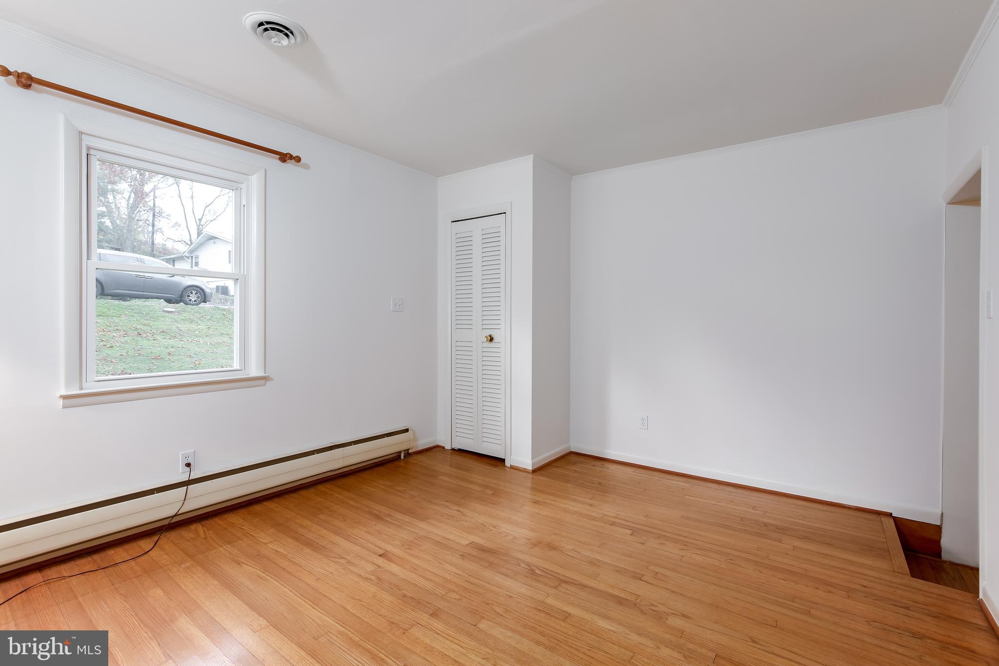 123 Greenridge Road Lutherville-Timonium, MD 21093 - Photo 15 of 34 Primary Bedroom