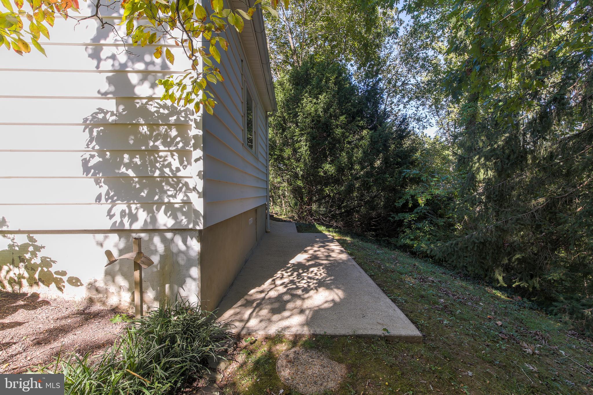 123 Greenridge Road Lutherville-Timonium, MD 21093 - Photo 29 of 34 Back of house