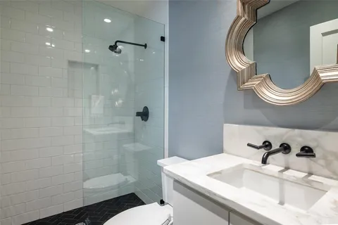 $2,795,000 | 5333 Nakoma Drive, Dallas, TX 75209