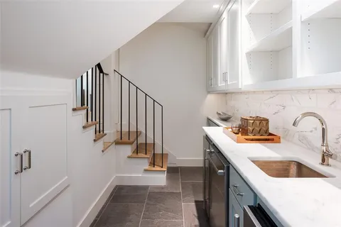 $2,795,000 | 5333 Nakoma Drive, Dallas, TX 75209