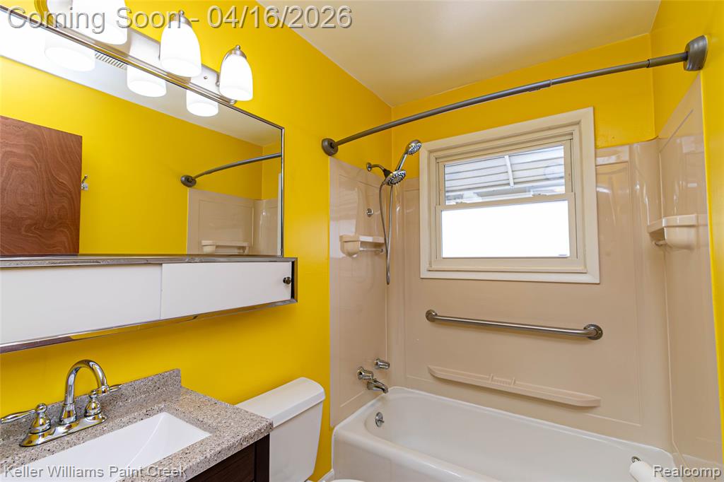 22369 Cunningham Avenue Warren, MI 48091 - Photo 14 of 33 Gallery Image 14