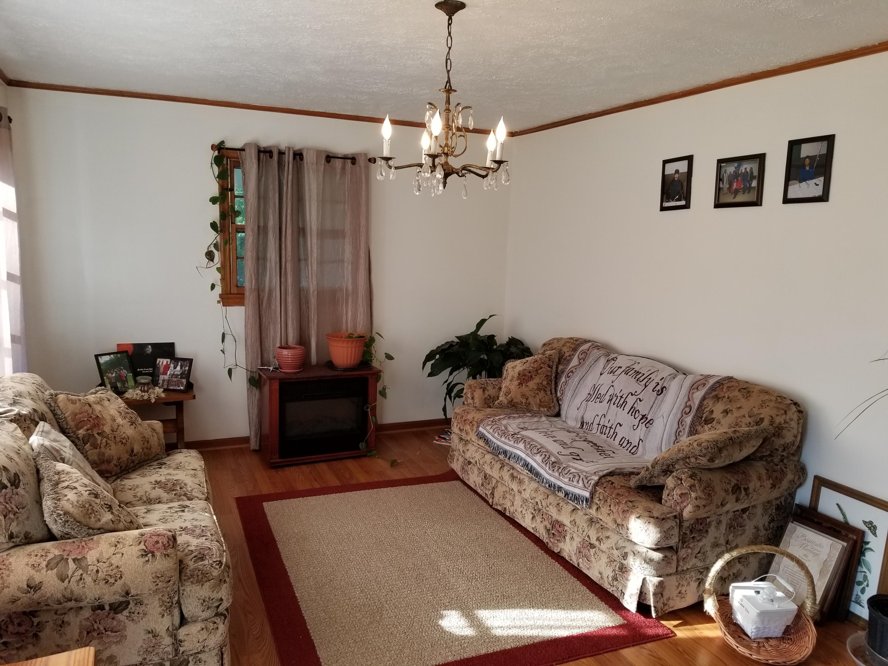 2 Living Room
