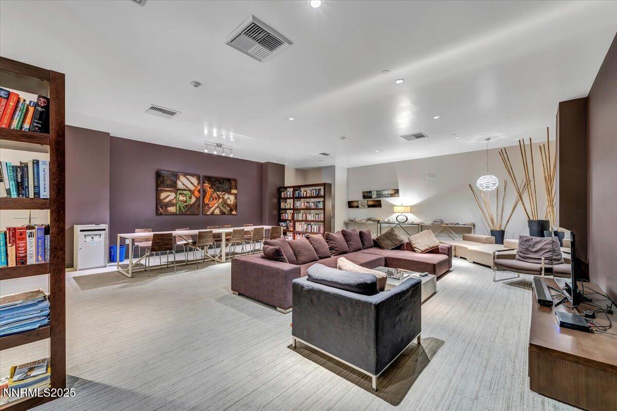255 North Sierra Street, Unit 1709 Reno, NV 89501 - Photo 27 of 39 43-255 N Sierra St Unit 1709 Reno NV 895