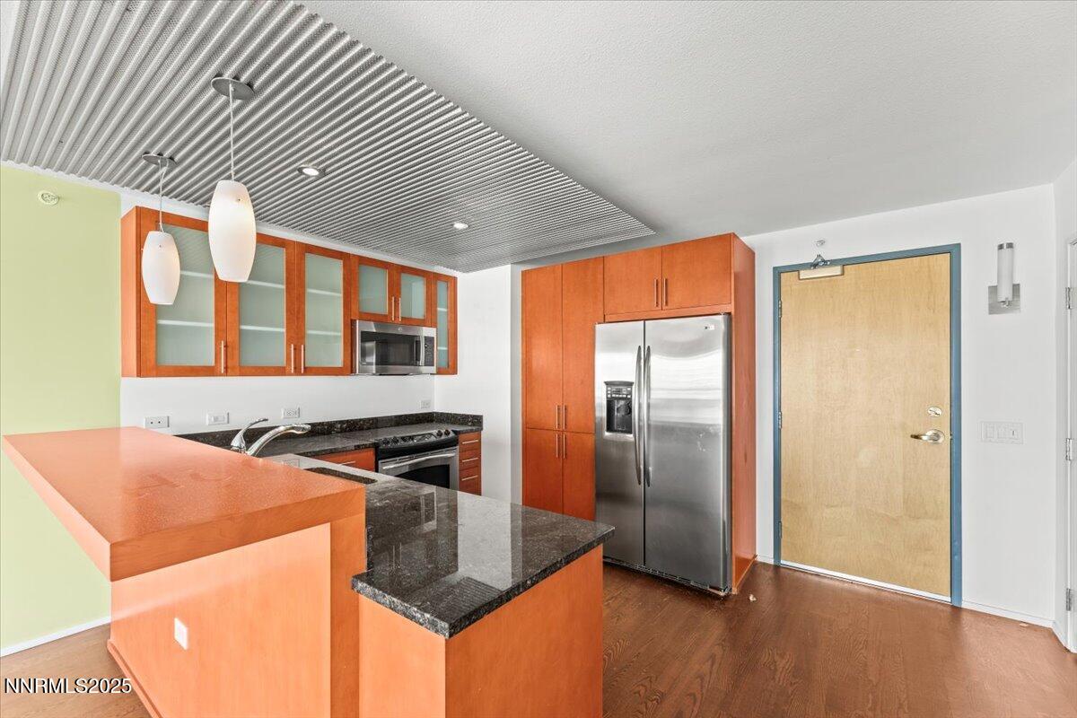 255 North Sierra Street, Unit 1709 Reno, NV 89501 - Photo 5 of 39 11-255 N Sierra St Unit 1709 Reno NV 895