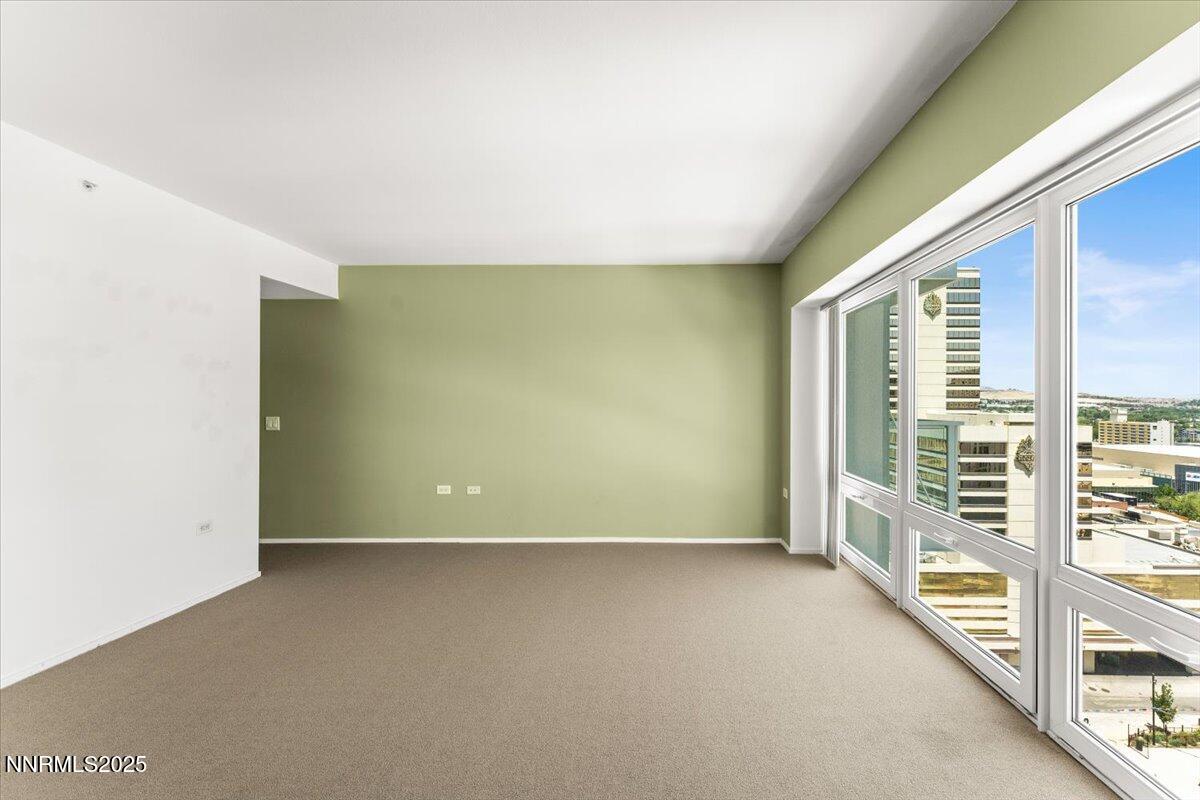 255 North Sierra Street, Unit 1709 Reno, NV 89501 - Photo 9 of 39 16-255 N Sierra St Unit 1709 Reno NV 895