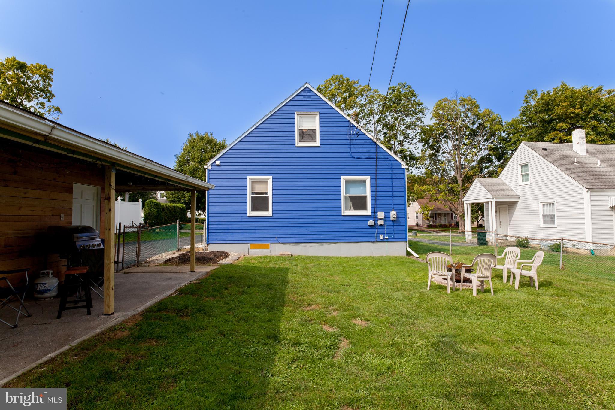 445 Maple Road Hellertown, PA 18055 - Photo 36 of 45 Rear Fenced Yard and Detached Garage