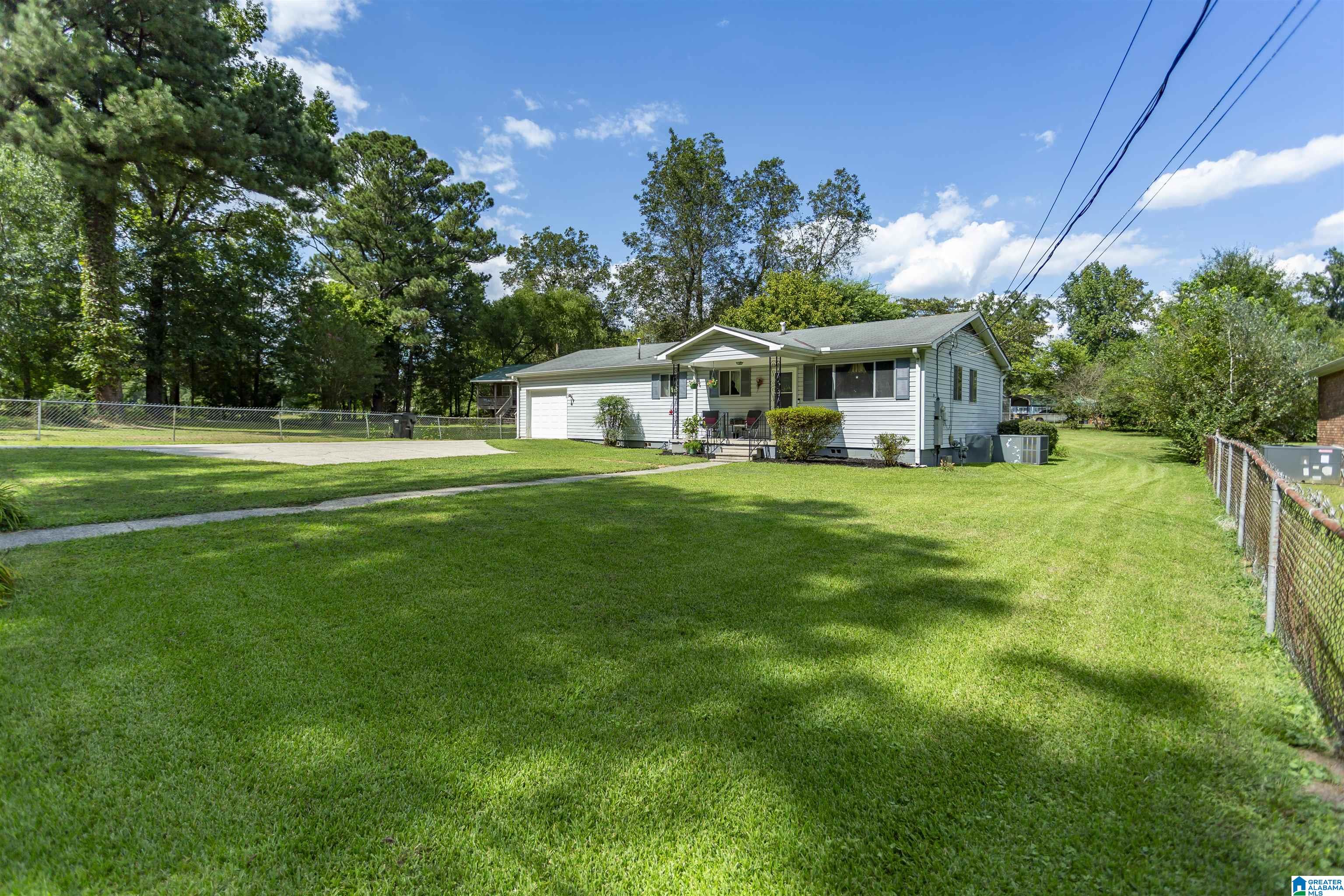 627 Pinewood Avenue Bessemer, AL 35023 - Photo 43 of 48