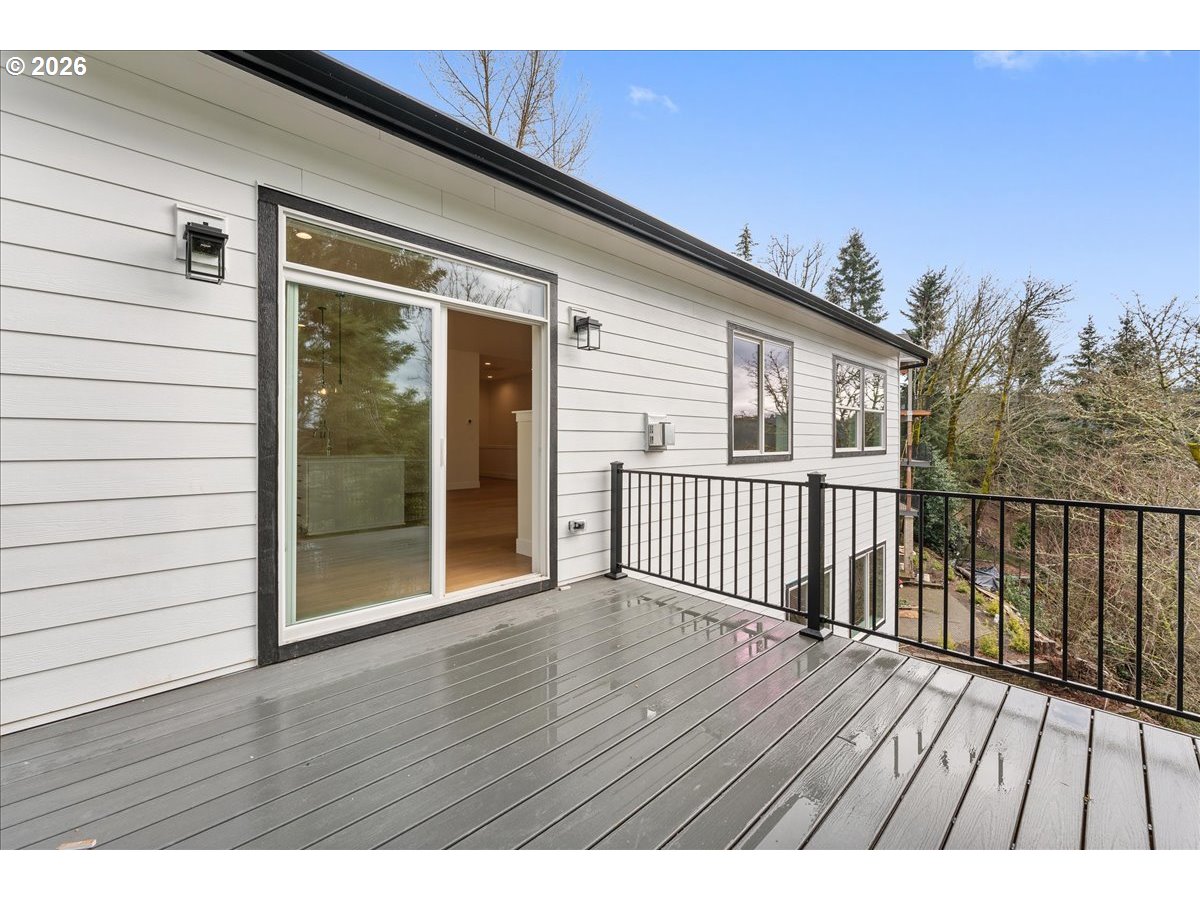 737 Southeast Forest Glen Road Estacada, OR 97023 - Photo 41 of 47