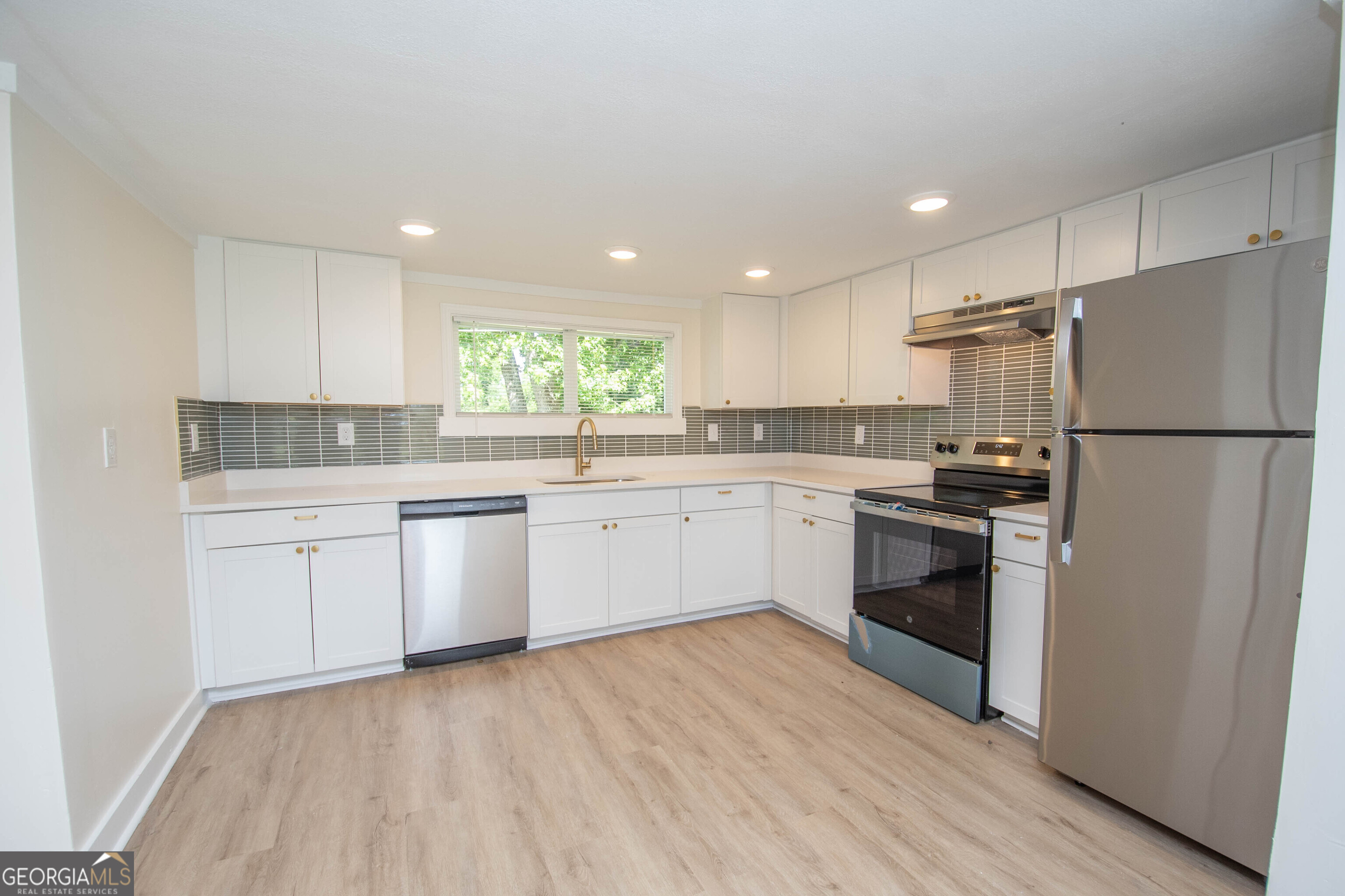 432 Cooley Road LaGrange, GA 30241 - Photo 4 of 33