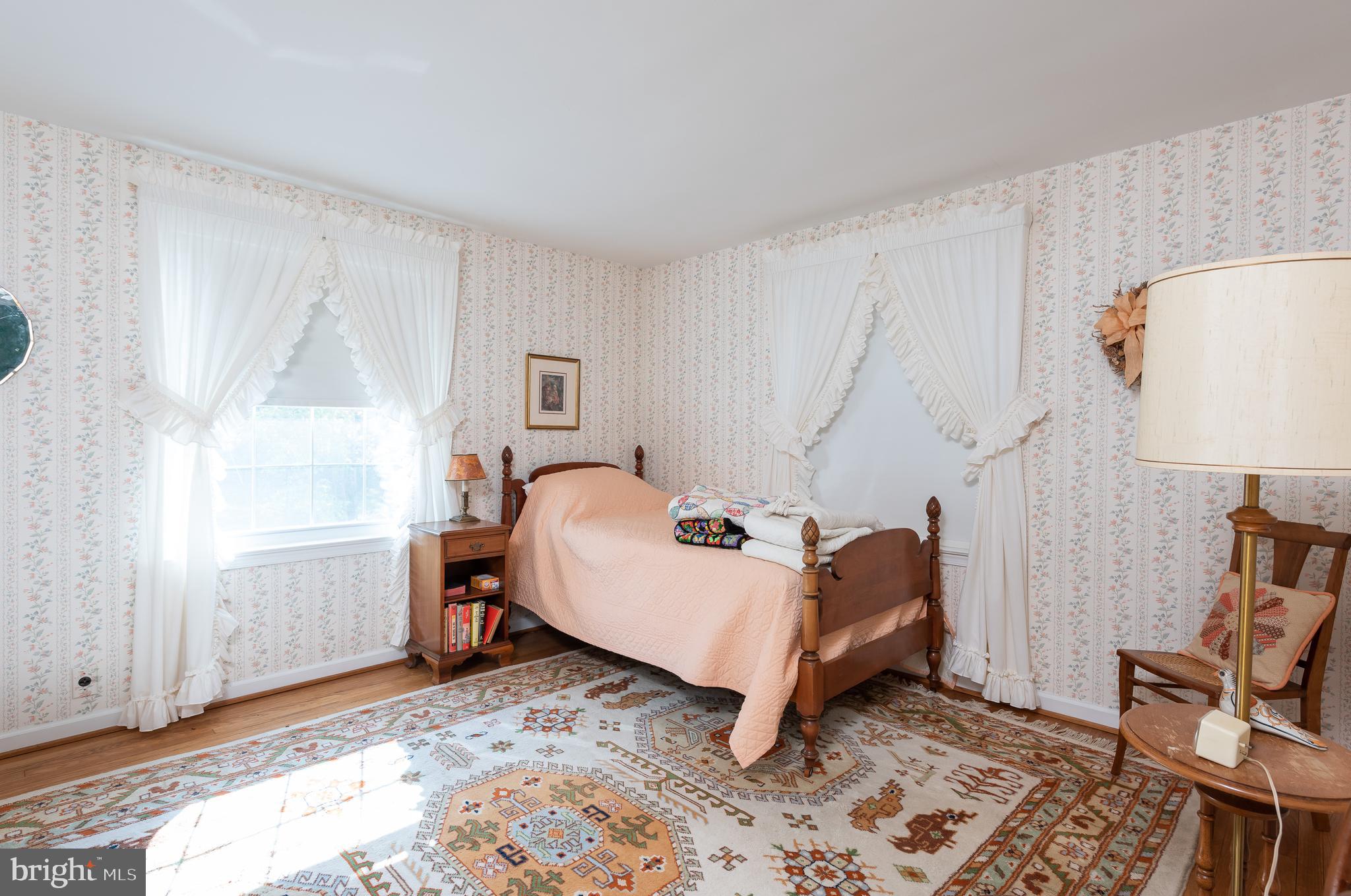 1054 Tenby Road Berwyn, PA 19312 - Photo 14 of 20