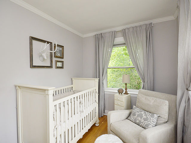 1918 Colfax Street, Unit 3 Evanston, IL 60201 - Photo 3 of 5 a living room with furniture and a window