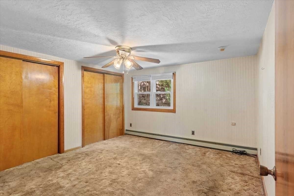 11 Pocono Road Worcester, MA 01605 - Photo 13 of 32