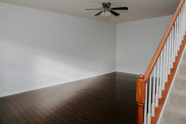 $2,200 | 110 Quinton Oaks Circle, Stephens City, VA 22655