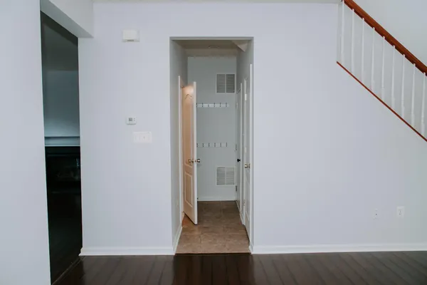 $2,200 | 110 Quinton Oaks Circle, Stephens City, VA 22655