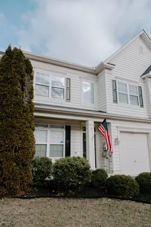 $2,200 | 110 Quinton Oaks Circle, Stephens City, VA 22655