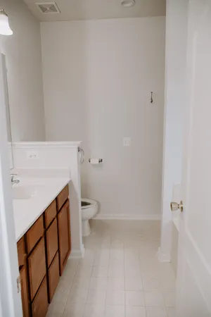 $2,200 | 110 Quinton Oaks Circle, Stephens City, VA 22655