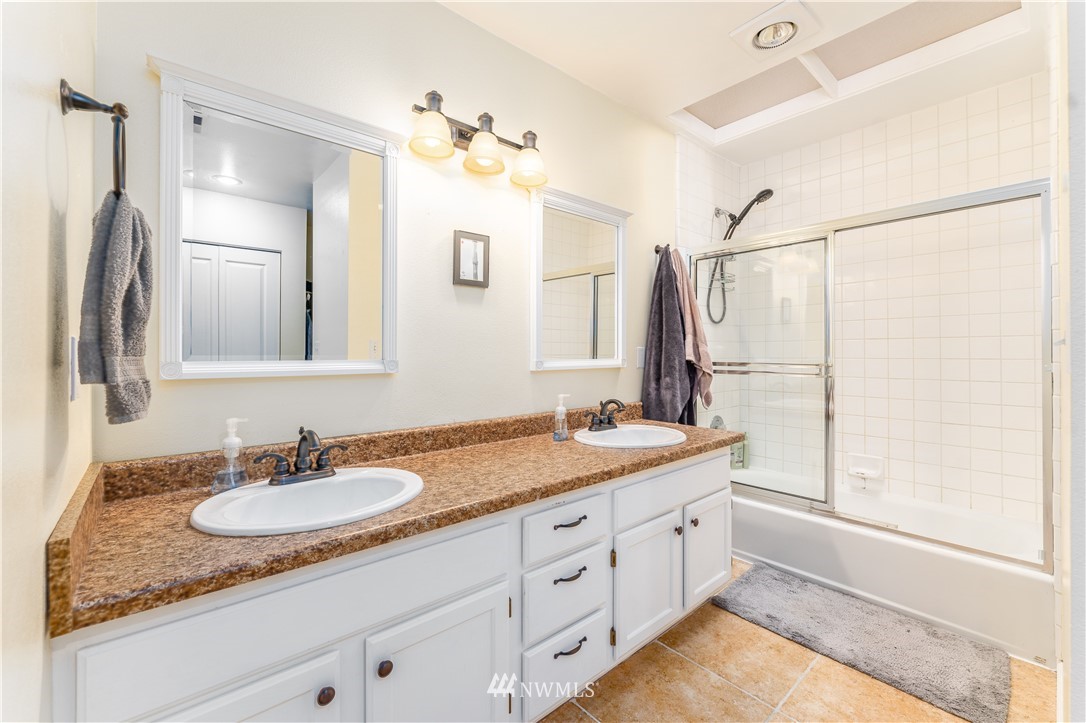 431 Webster Avenue, Unit F Chelan, WA 98816 - Photo 26 of 33