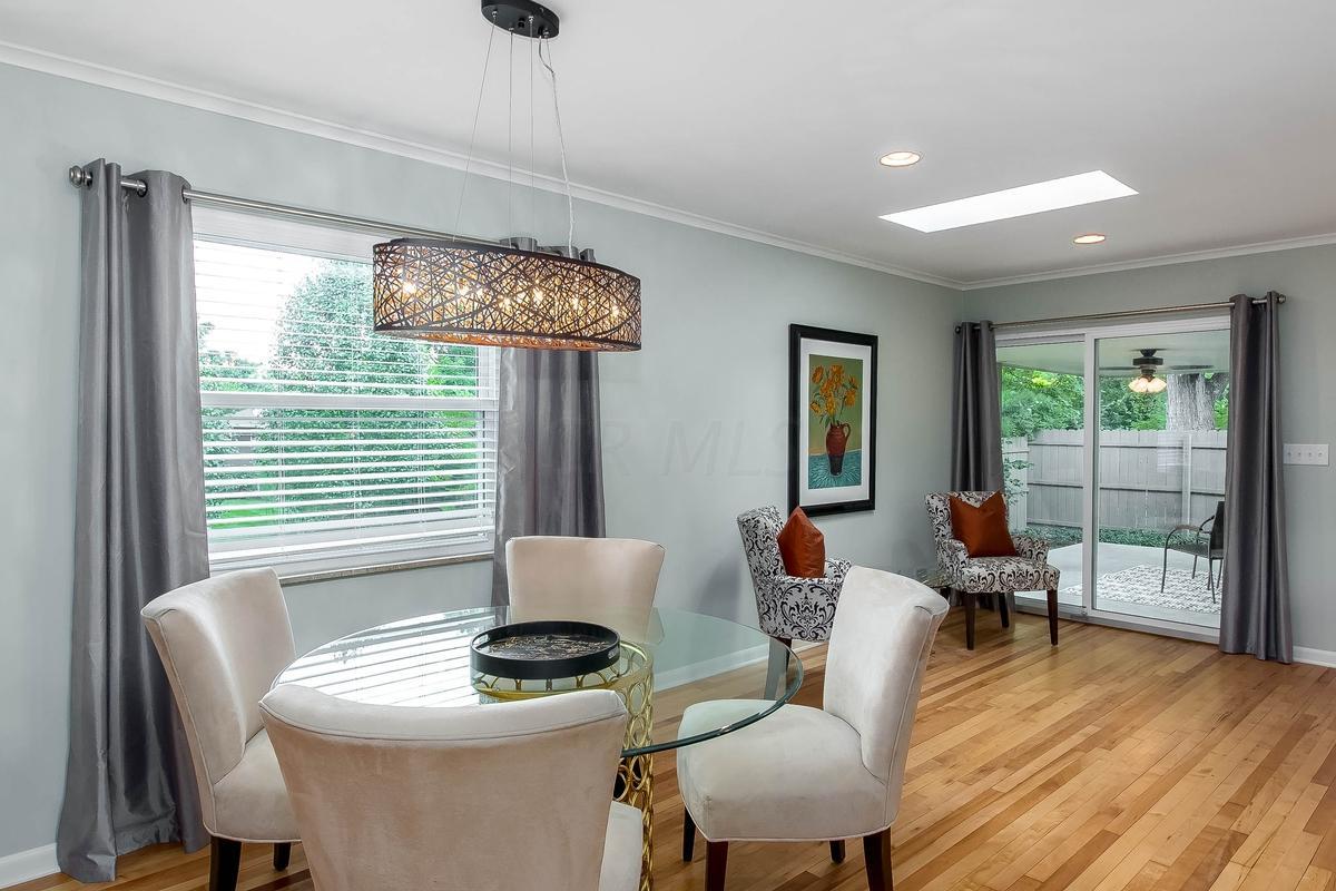 1394 Zollinger Road Columbus, OH 43221 - Photo 6 of 50