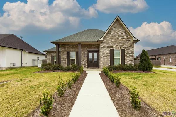 $580,000 | 389 Tulip Drive, Houma, LA 70360